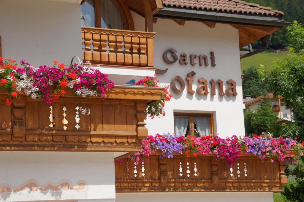Garni Tofana Hotel Corvara In Badia Exterior foto