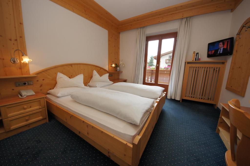 Garni Tofana Hotel Corvara In Badia Quarto foto