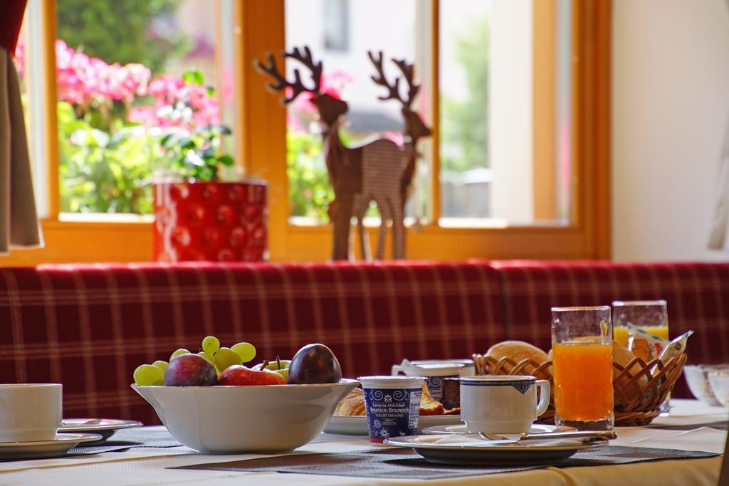 Garni Tofana Hotel Corvara In Badia Exterior foto